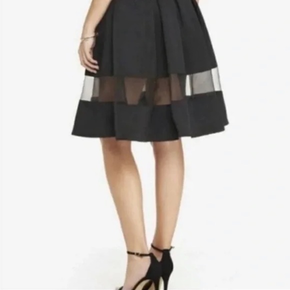 Express Strapless Organza Inset Midi Dress - Picture 4 of 8